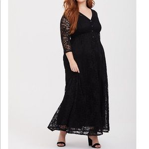 Torrid Black Lace Button Maxi Dress 1X NWOT